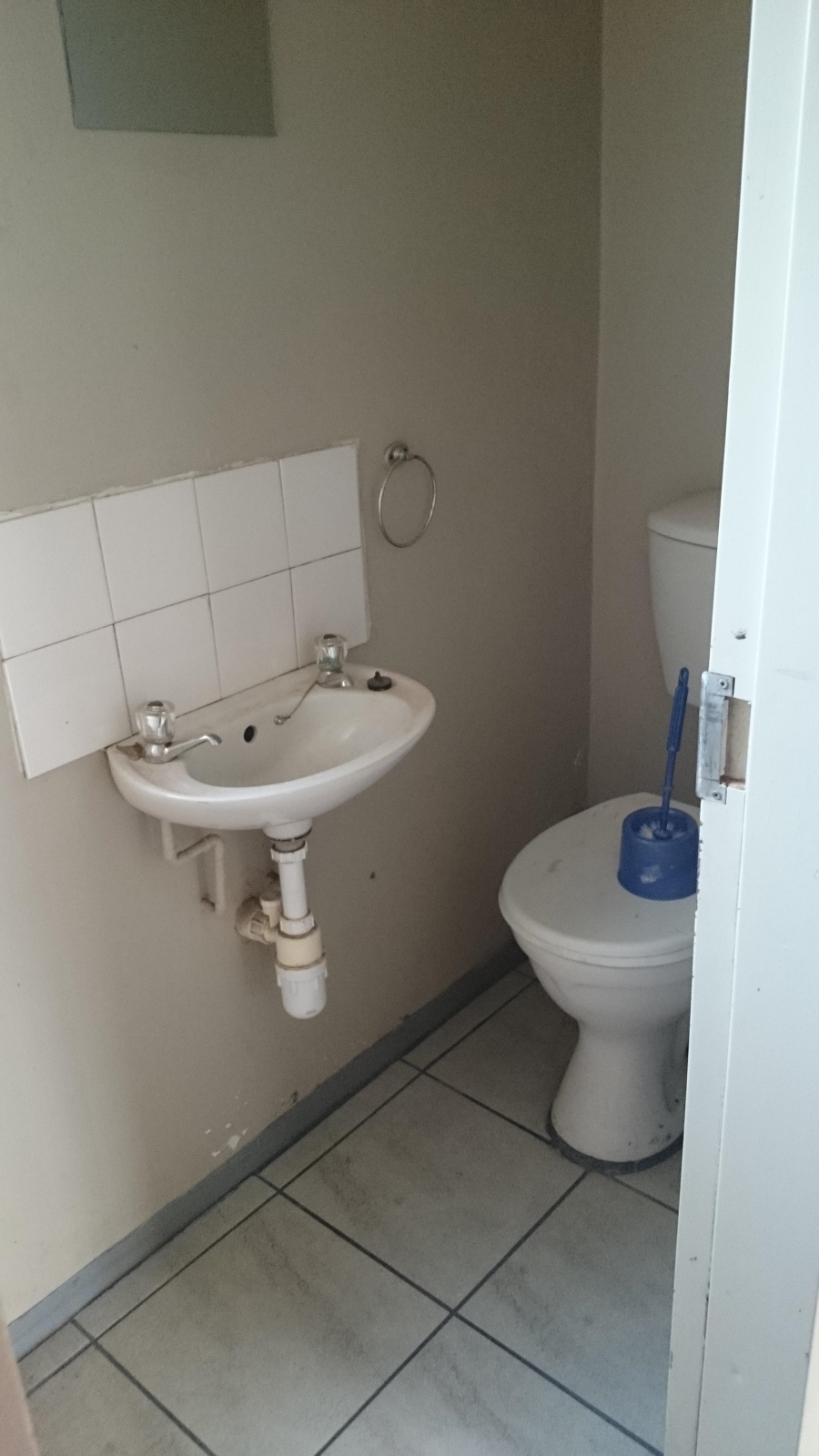 To Let 2 Bedroom Property for Rent in Kannoniers Park North West